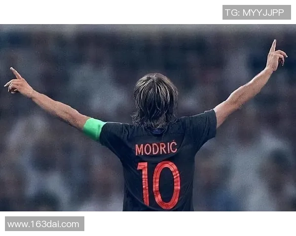 十位传奇足球明星的10号背影与他们的辉煌成就回顾